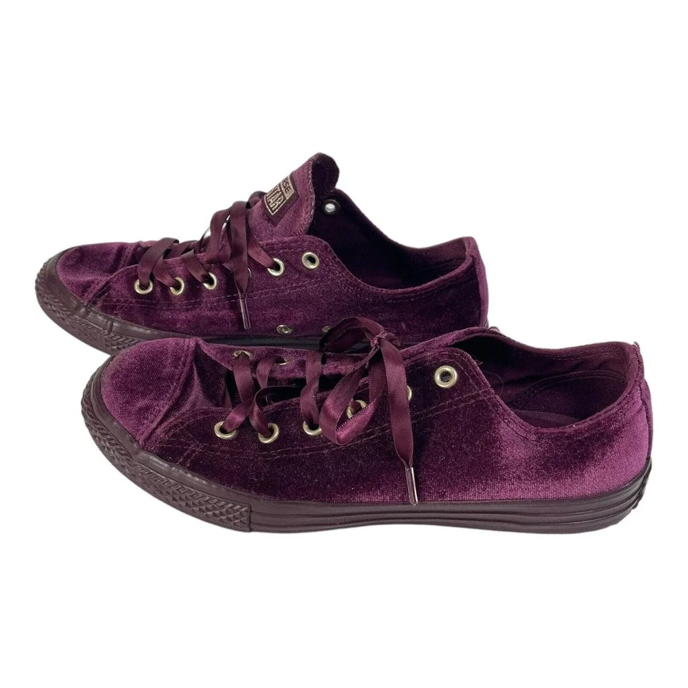 Converse All Star Velvet Shoes Size 5 Junior Dark Purple Ribbon Laces 660349F